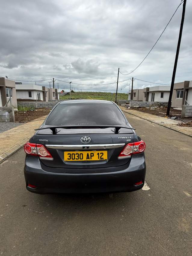 Toyota Corolla 2012 - 3 - Family Cars  on Aster Vender