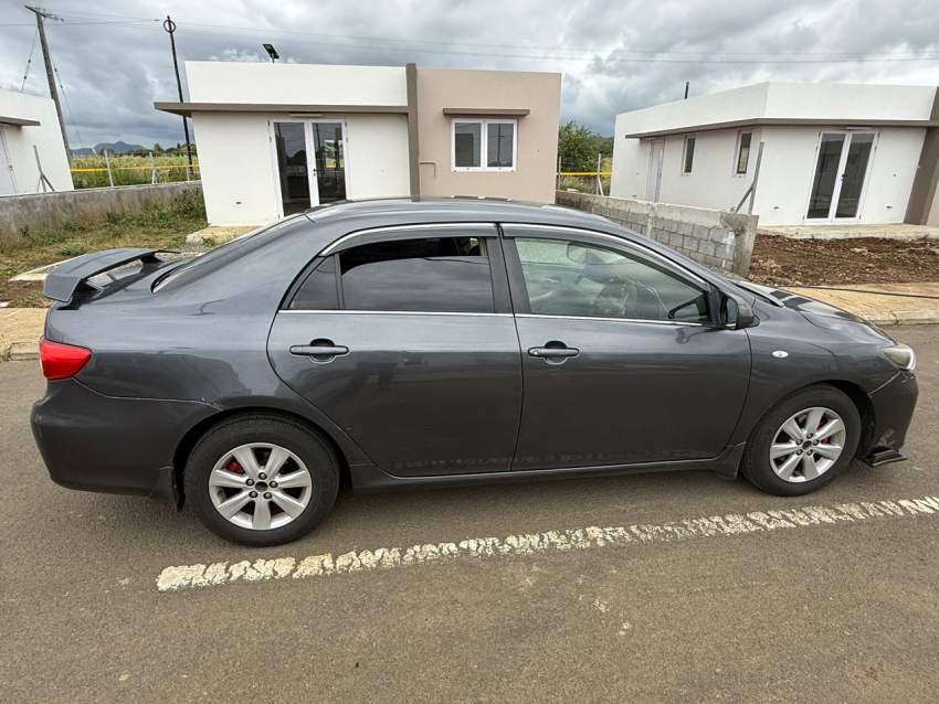 Toyota Corolla 2012 - 2 - Family Cars  on Aster Vender