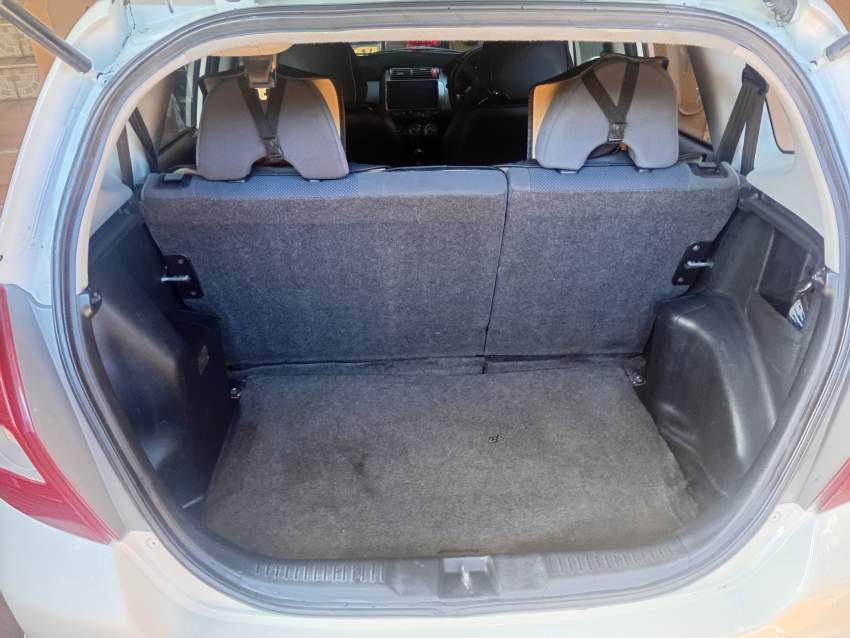 Honda Jazz 2004 - 3 - Family Cars  on Aster Vender