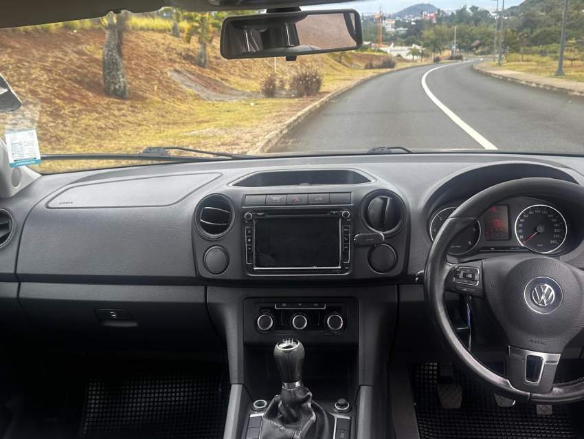 Volkswagen Amarok  2017 - 5 - Pickup trucks (4x4 & 4x2)  on Aster Vender