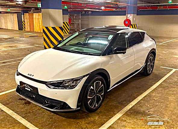 KIA EV6 (Fully Electric)  2022 - 2 - SUV Cars  on Aster Vender
