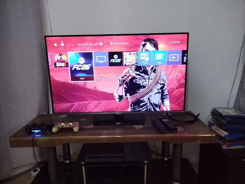 Ps4 slim 4 500gb plus Fc26 included