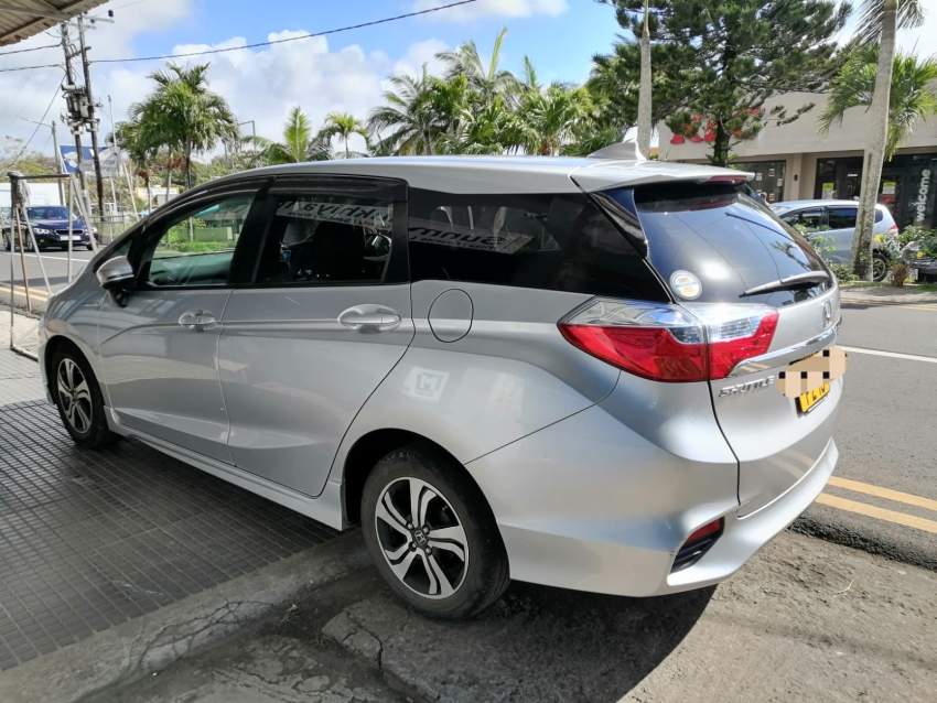 Honda Shuttle 2016 - 3 - Family Cars  on Aster Vender