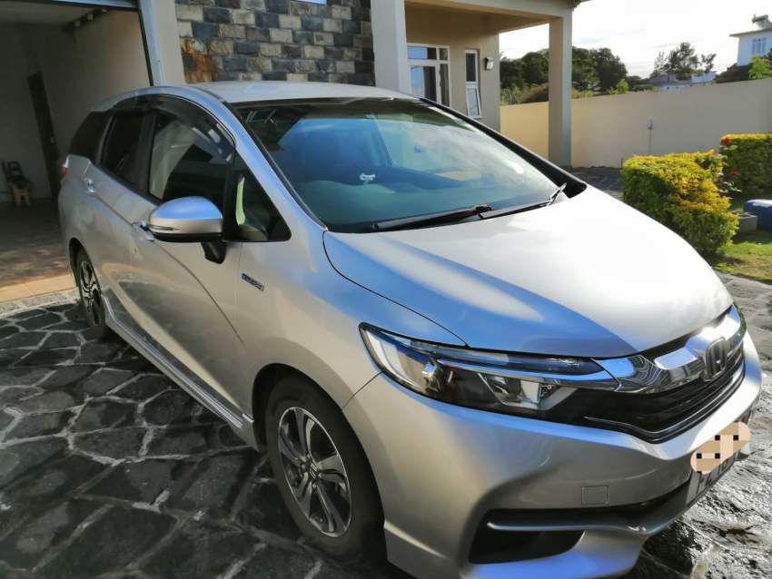 Honda Shuttle 2016 - 2 - Family Cars  on Aster Vender