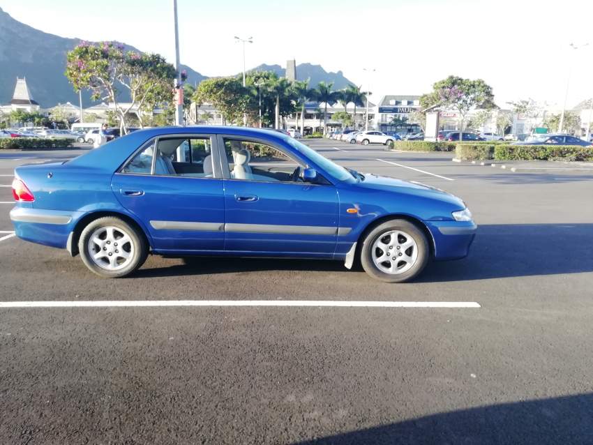 MAZDA 626 - 2 - Family Cars  on Aster Vender