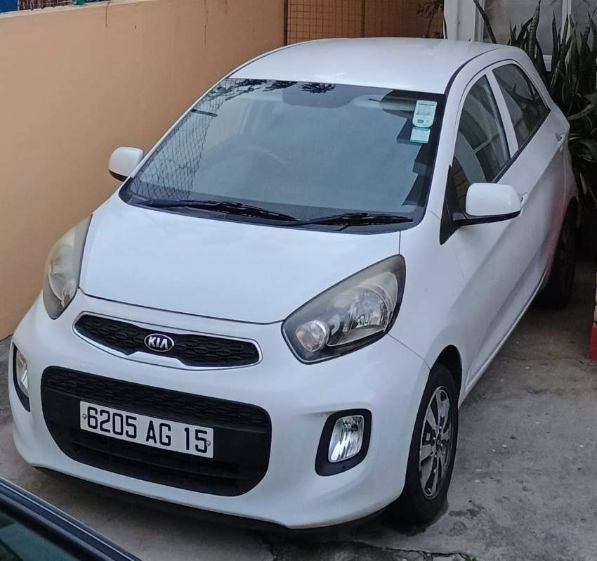 KIA PICANTO - 1 - Compact cars  on Aster Vender