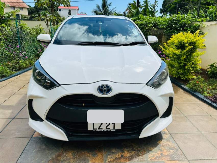TOYOTA YARIS (2021) - 0 - Compact cars  on Aster Vender