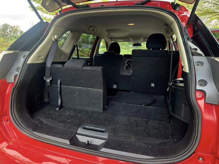 NISSAN X-TRAIL 7 SEATER 2018 - 5 - SUV Cars  on Aster Vender