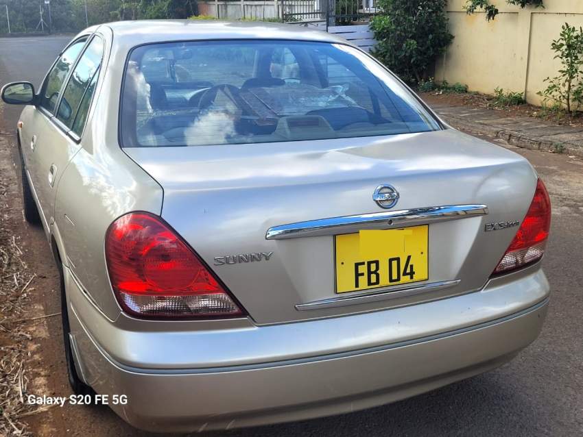 Nissan Sunny N16 - 1 - Family Cars  on Aster Vender