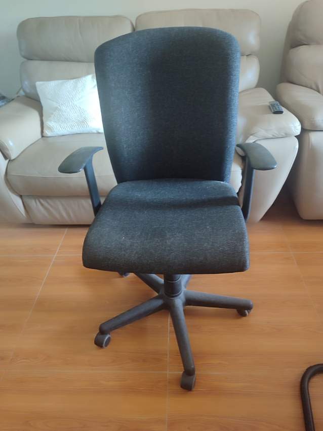 office executive chairs