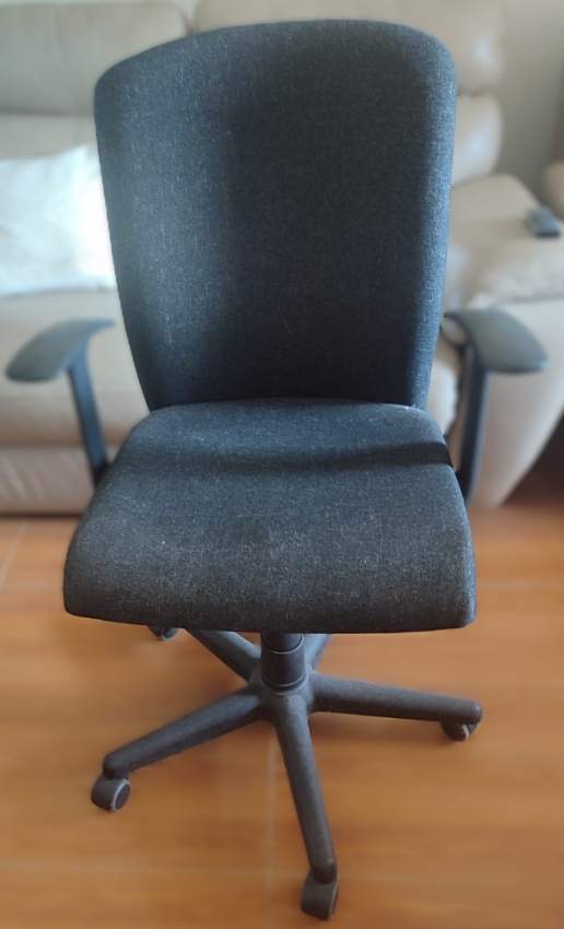 office executive chairs - 1 - Others  on Aster Vender