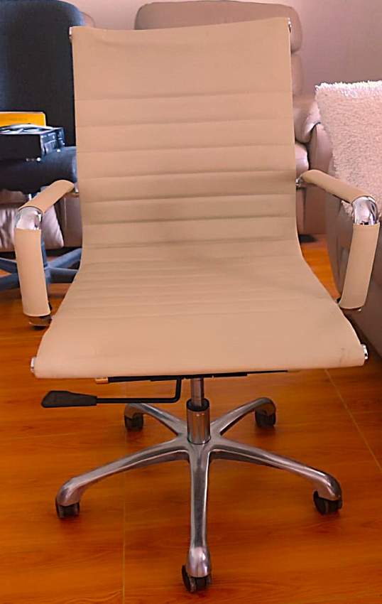 office conference table chairs - 2 - Others  on Aster Vender