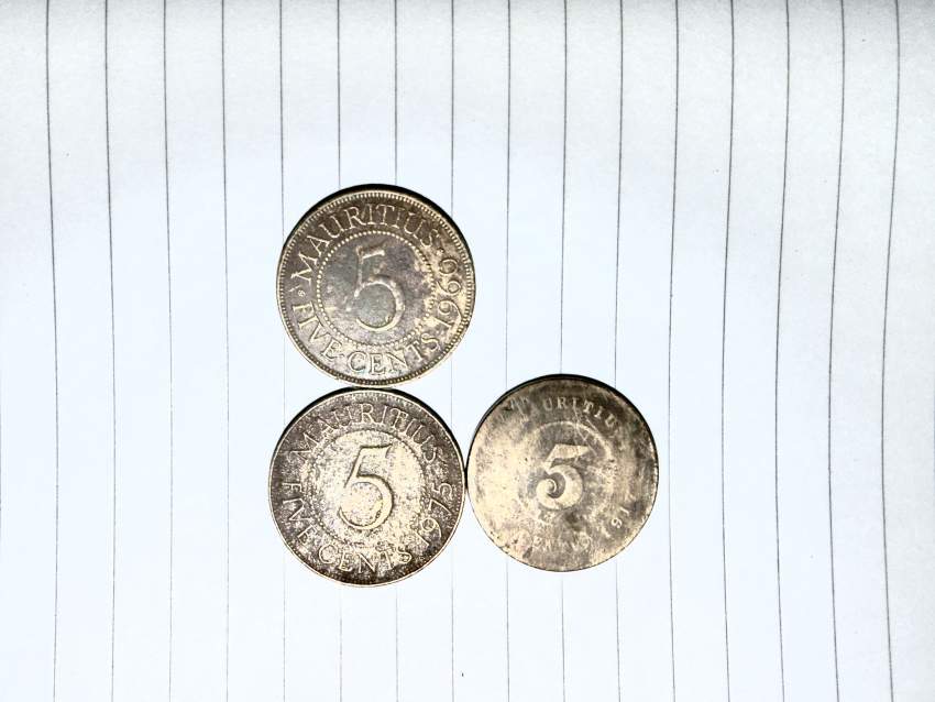 Queen Elizabeth The Second Mauritian Coins - 2 - Coins  on Aster Vender