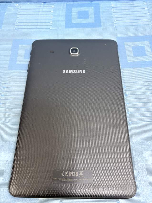 Samsung Galaxy Tab E - 1 - Tablet  on Aster Vender