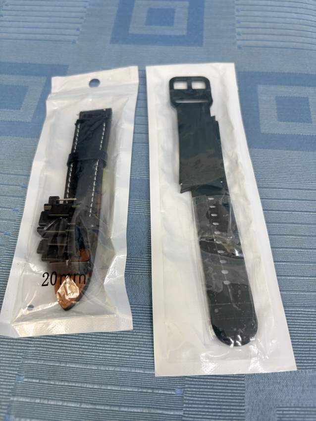 Samsung Galaxy Watch 4 - 1 - Smartwatch  on Aster Vender