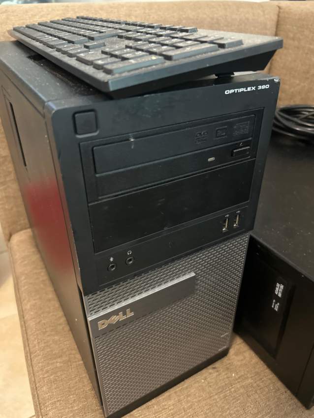 Dell OptiPlex Tower + NVIDIA GTX 1060 + 32” Lenovo Monitor - 6 - PC (Personal Computer)  on Aster Vender
