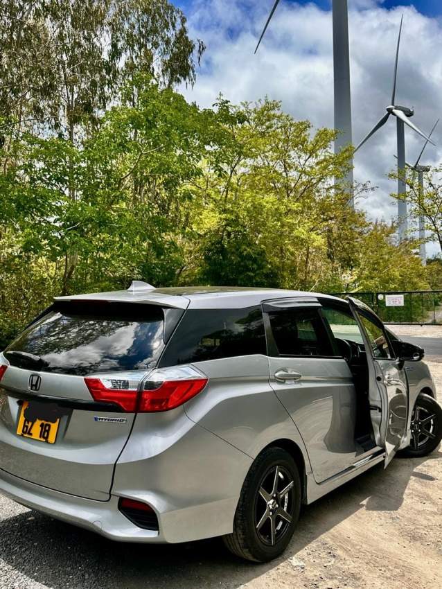 Honda Shuttle 2018 - 1 - Family Cars  on Aster Vender