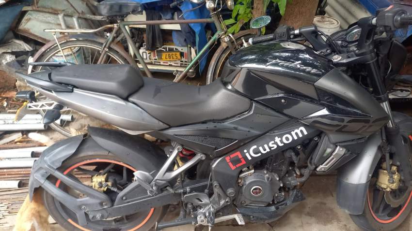 PULSAR NS200 Serie AE - 0 - Sports Bike  on Aster Vender