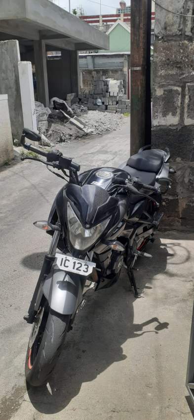 PULSAR NS200 Serie AE