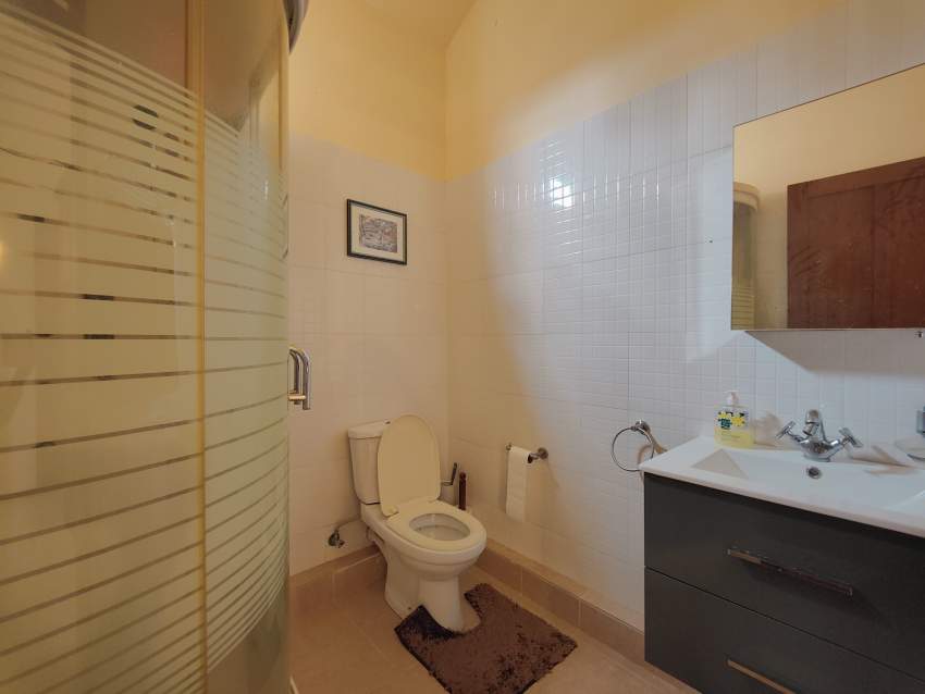 Villa in a gated residence at Chemin 20 Pieds - 3 - Villas  on Aster Vender