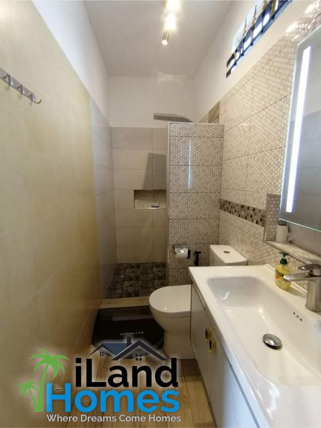 Villa at Pointe aux Piments - 3 - Villas  on Aster Vender