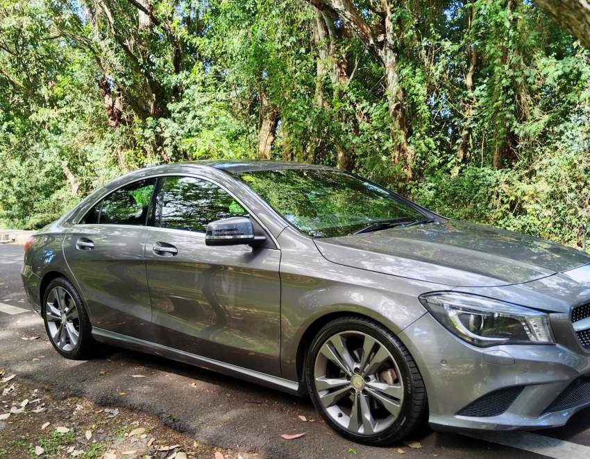 Mercedes CLA 180 - Full Options - 5 - Luxury Cars  on Aster Vender