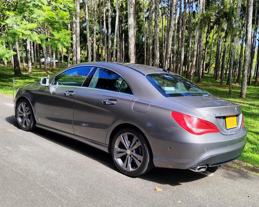 Mercedes CLA 180 - Full Options - 7 - Luxury Cars  on Aster Vender