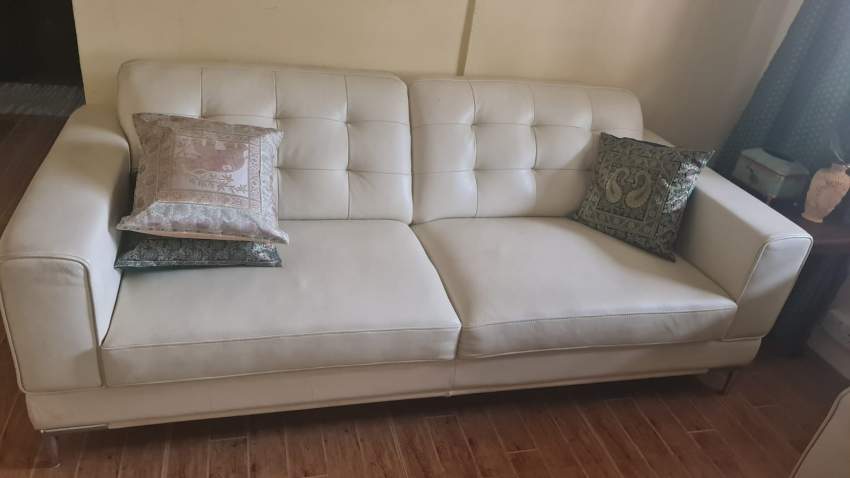 KUKA SOFA LEATHER - 3 +1+1+1 = 6 SEATER -  IVORY COLOUR - - 1 - Sofas couches  on Aster Vender