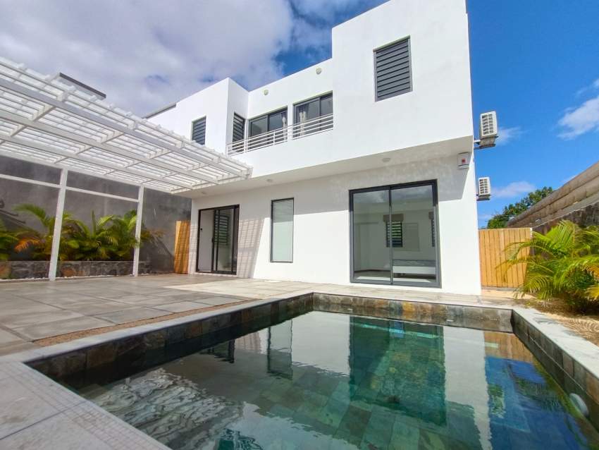 Villa for Sale – Chemin 20 Pieds, Mauritius - 3 - Villas  on Aster Vender
