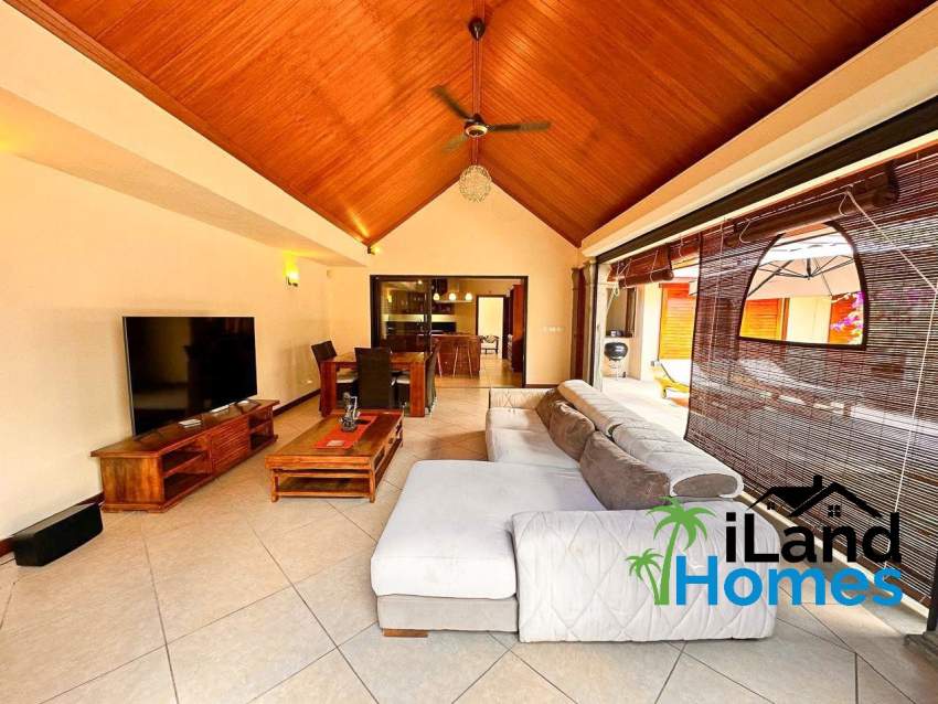 Villa at Pereybere - 4 - Villas  on Aster Vender