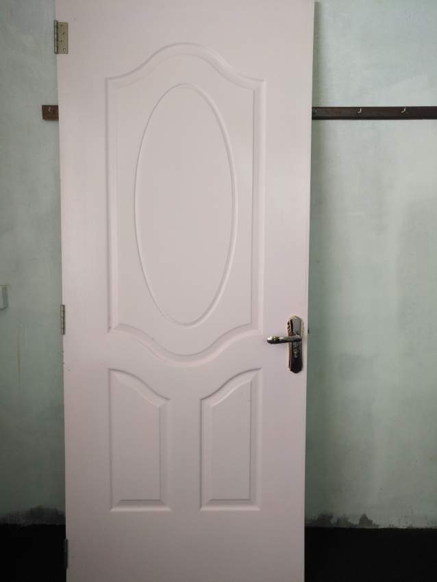 Room door - 0 - All household appliances  on Aster Vender