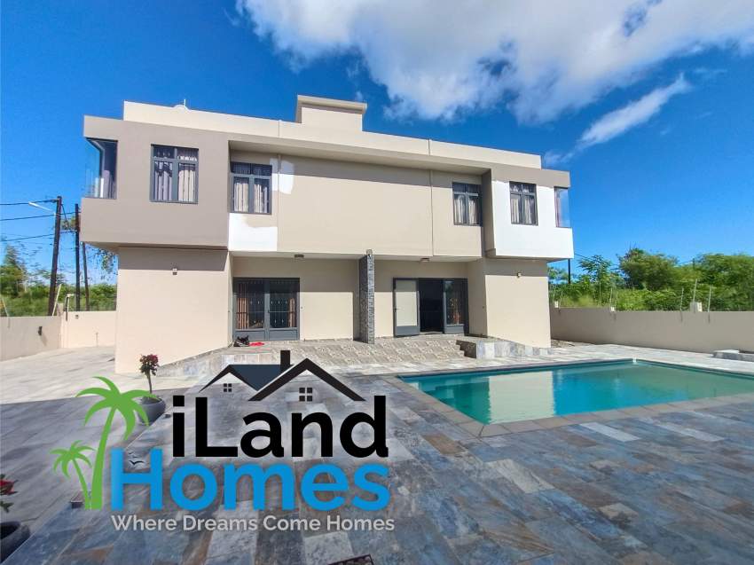 Duplex at Balaclava - 1 - Villas  on Aster Vender