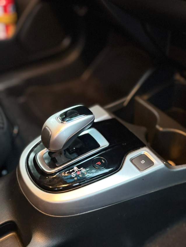 HONDA FIT GP5 – HYBRID 2018. - 4 - Family Cars  on Aster Vender