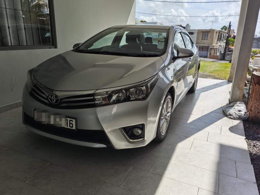 Toyota Corolla (2016) - 1 - Family Cars  on Aster Vender