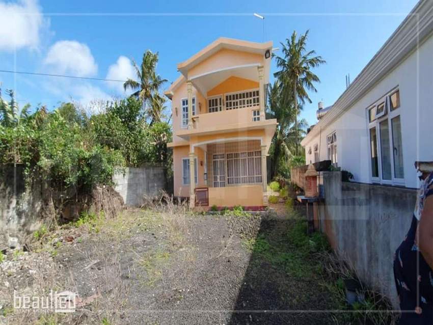 Storey house for sale in Amaury - 4 - House  on Aster Vender