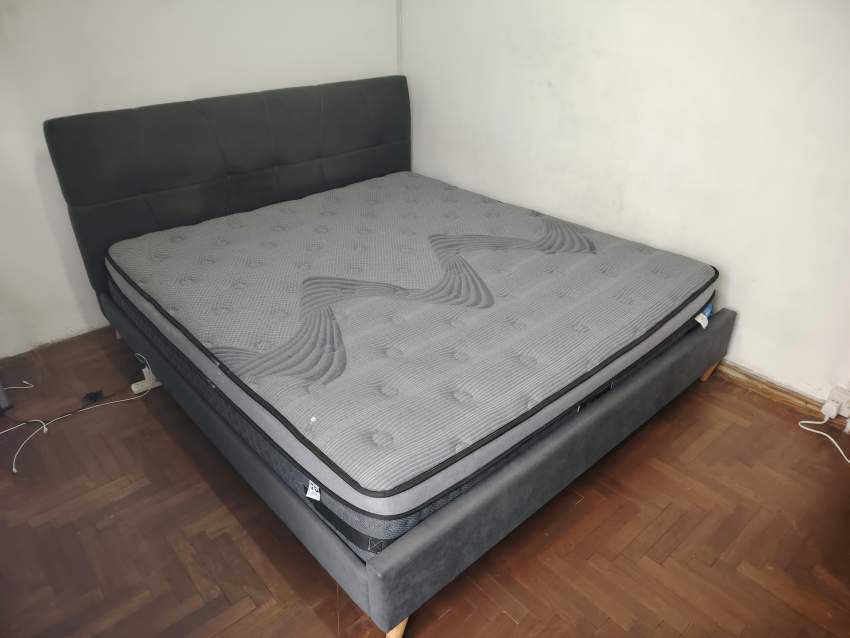 King Size Bed & Premium Mattress – Excellent Condition - 2 - Bedroom Furnitures  on Aster Vender