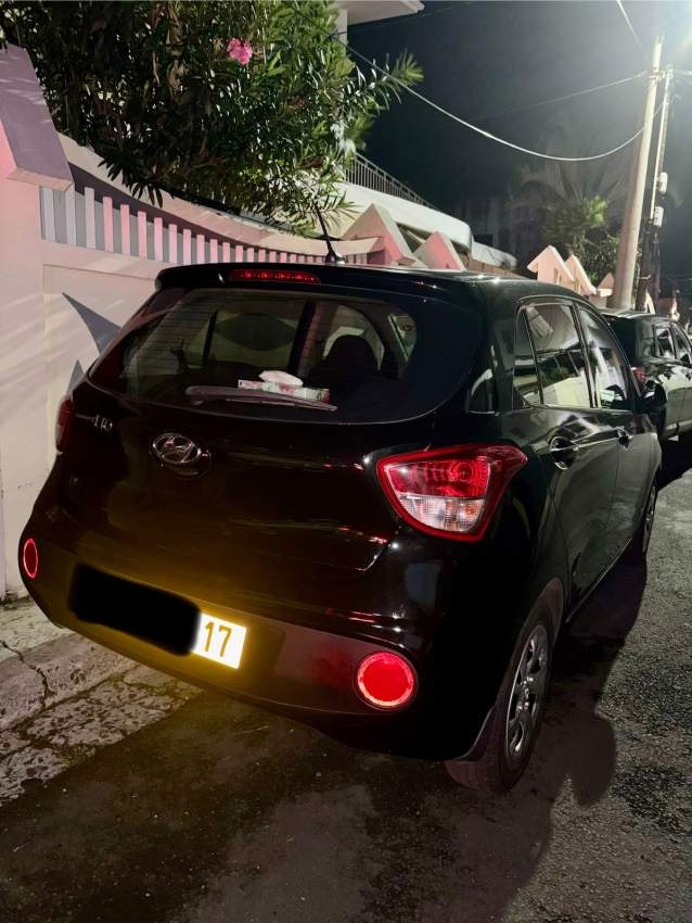 Hyundai i10 grand 2017 - 1 - Family Cars  on Aster Vender