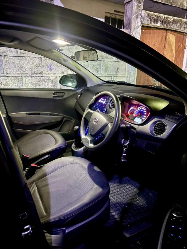 Hyundai i10 grand 2017 - 4 - Family Cars  on Aster Vender