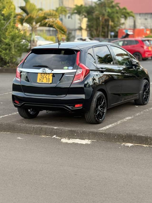 For Sale Honda Fit year 2018. Very good condition and very well maintained - 3 - Compact cars  on Aster Vender