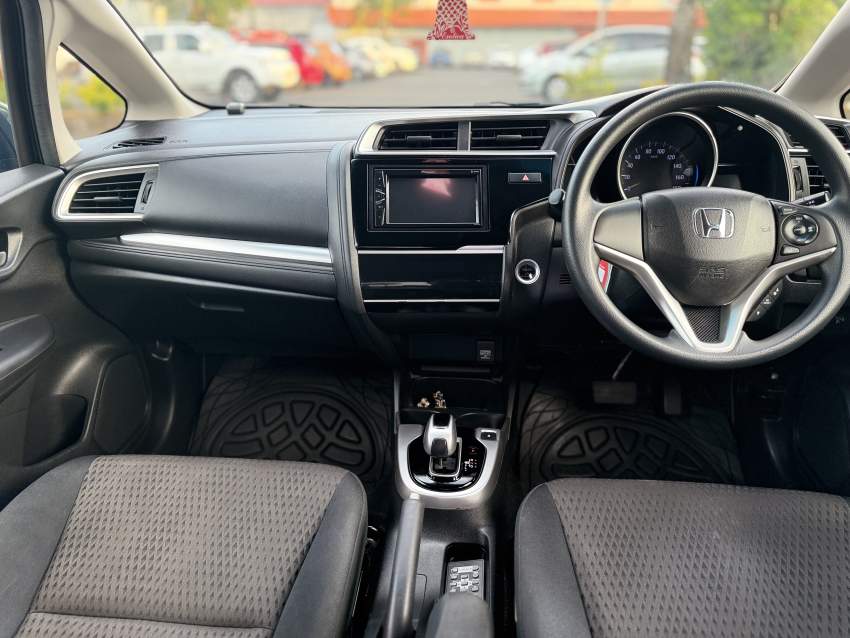 For Sale Honda Fit year 2018. Very good condition and very well maintained - 1 - Compact cars  on Aster Vender