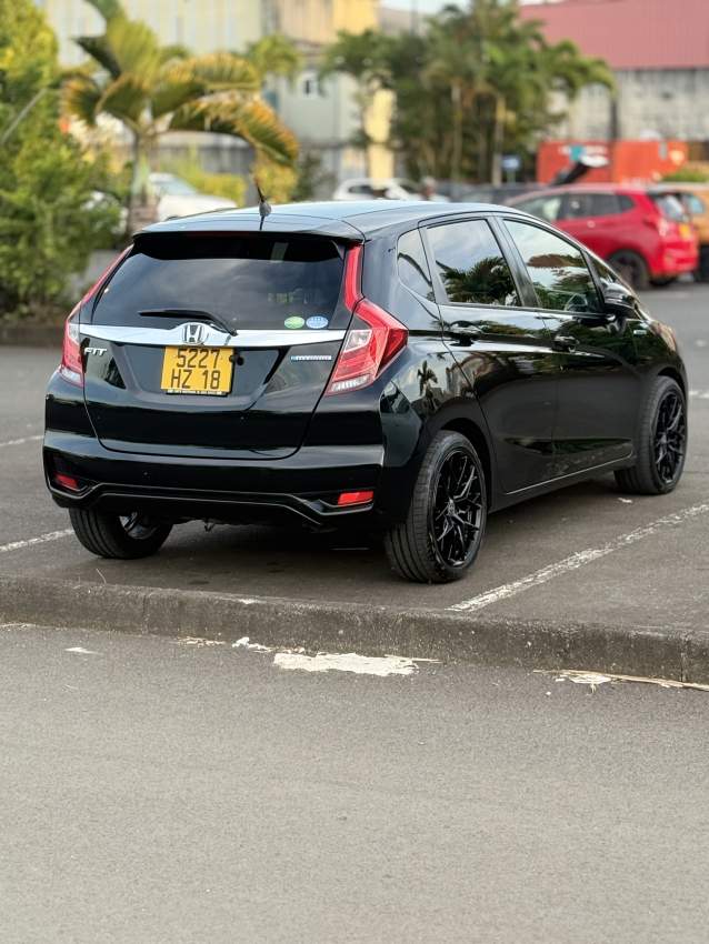 For Sale Honda Fit year 2018. Very good condition and very well maintained - 4 - Compact cars  on Aster Vender