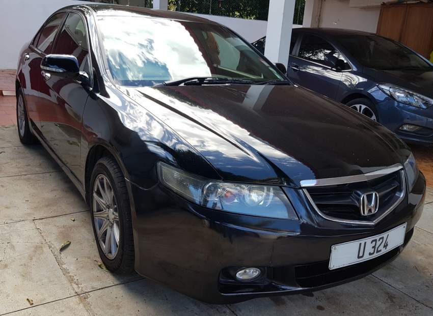 FOR SALE: Honda Accord 2.0 - 0 - Luxury Cars  on Aster Vender