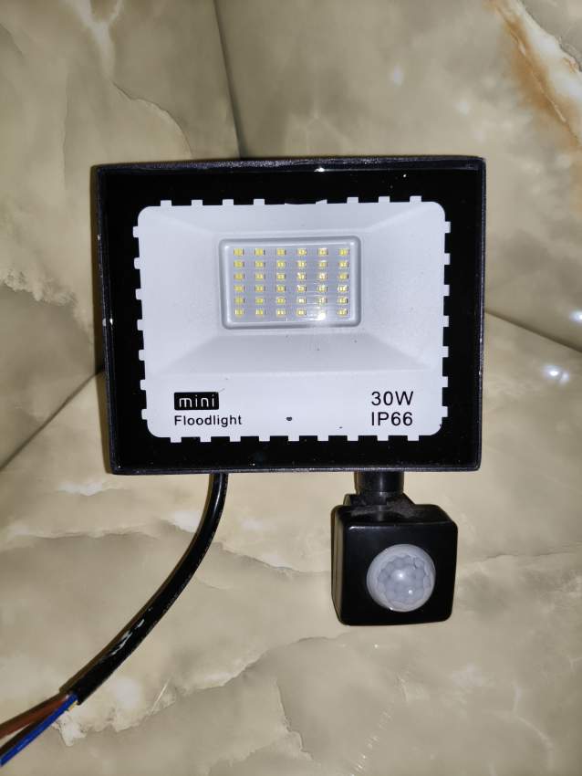 30W Sensor Fog Light - 4 - Others  on Aster Vender