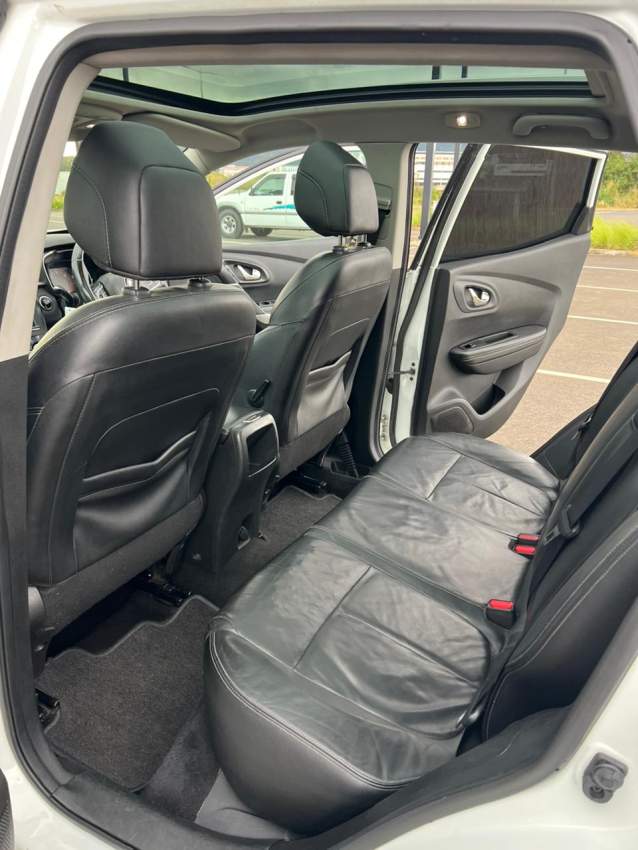 Renault Kadjar 1.5 Diesel Auto - 3 - SUV Cars  on Aster Vender