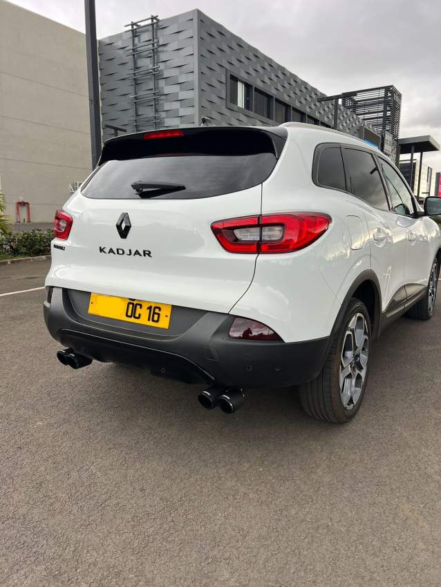 Renault Kadjar 1.5 Diesel Auto - 2 - SUV Cars  on Aster Vender
