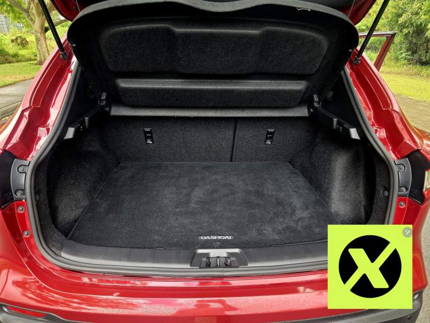 NISSAN QASHQAI 2019 - 6 - SUV Cars  on Aster Vender