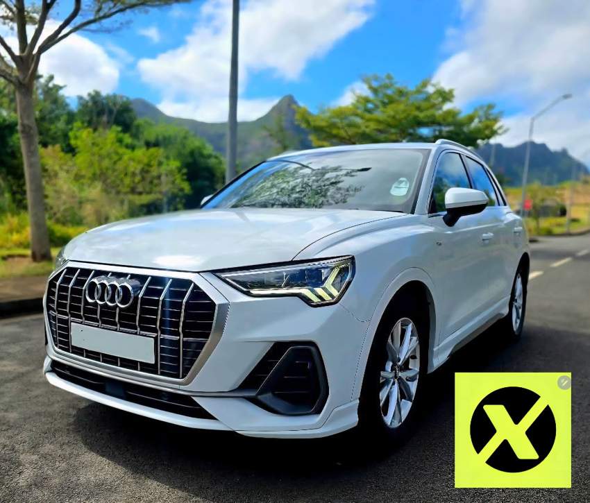 AUDI Q3 S-LINE  2019 - 2 - SUV Cars  on Aster Vender