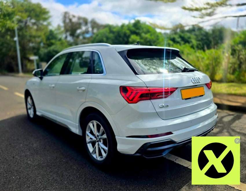AUDI Q3 S-LINE  2019 - 4 - SUV Cars  on Aster Vender