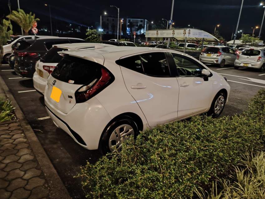 Toyota Aqua Hybrid 2022 - 3 - Family Cars  on Aster Vender