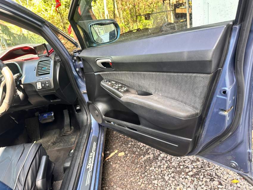 Honda Civic FD Hybrid – Automatic (2008) - 5 - Family Cars  on Aster Vender